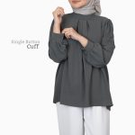 PANDAEYES Cey Crepe Loose Blouse CLO-CNJJ3686BL hanya RM19.90 di Shopee