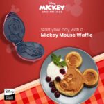 Russell Taylors x Disney Mickey And Friends Waffle Maker D8 hanya RM89.99 di Shopee