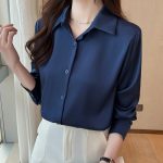 ready stock  blouse women korean style Satin coat with long sleeve lapel hanya RM20.32 di Shopee